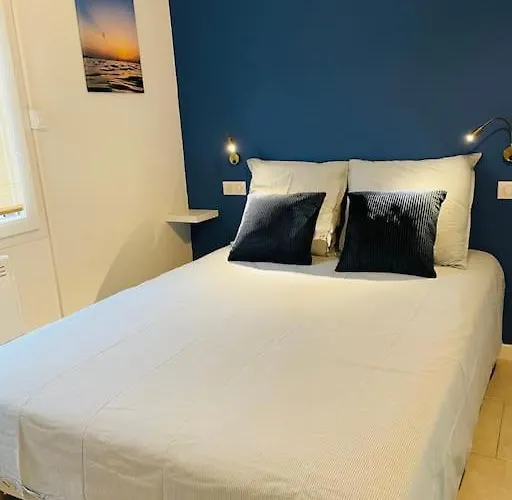 Mini Agosta Villa